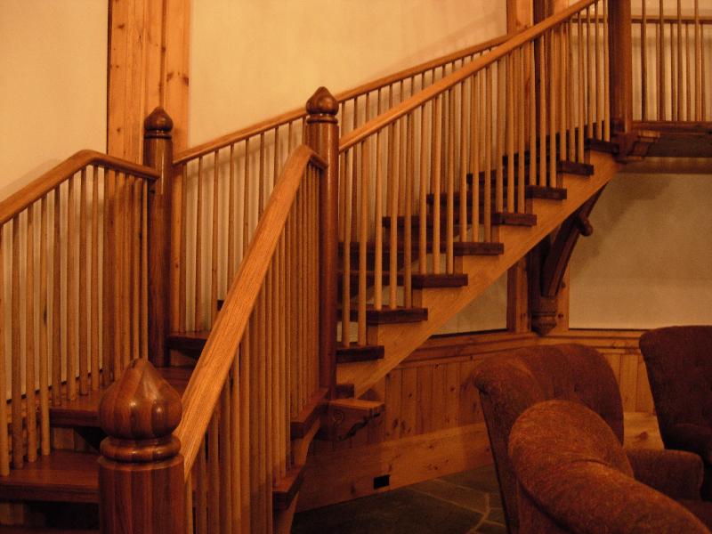 Straight Stairs Wood Pickets Gallery Roes Stair Corp